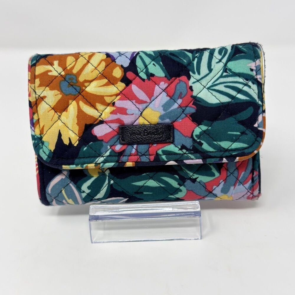 Vera Bradley RFID Riley Compact Wallet Happy Blooms Floral Discontinued Print